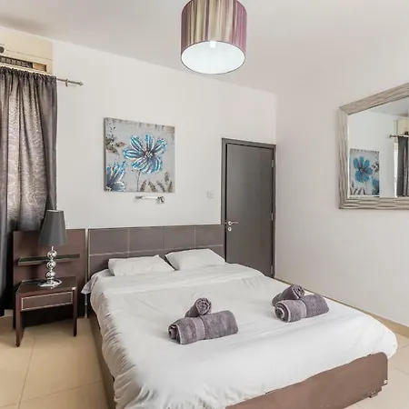 Spinola - Portomaso Penthouse Flats Appartamento San Giuliano